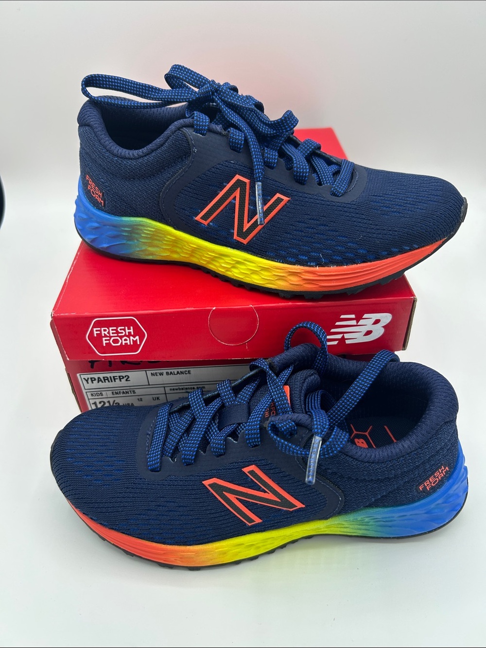 New Balance boys 12 1/2 medium Arishi